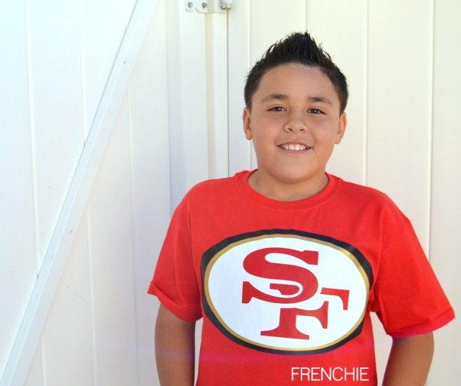 DIY NFL Shirts with Expressions Vinyl and $100 giveaway on seelindsay.com #VinylNFL