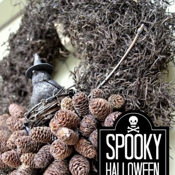 Spooky Halloween Wreath on seelindsay.com