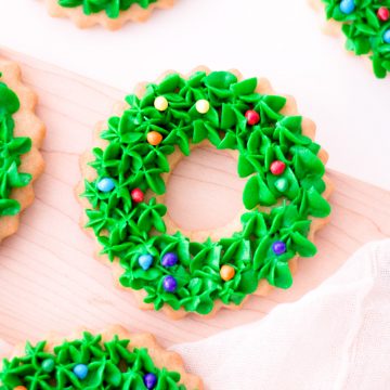Christmas wreath cookies with candy
