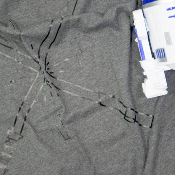 grey shirt with r2d2 on the side